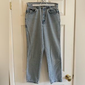 Vintage Chic Mom Jeans